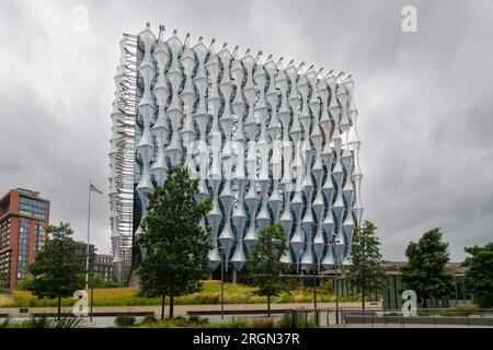 London, Großbritannien - 30. Juli 2023; Modern Embassy of the United States in Nine Elms London Stockfoto