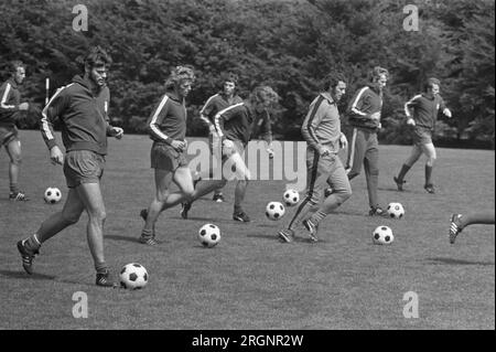 Schulungsauswahl niederländische Nationalmannschaft in Zeist; ca. 17. August 1972 Stockfoto