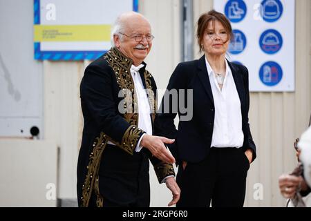 Paris, Frankreich. 11. Aug. 2023. Erik Orsenna anlässlich der Beerdigung der französischen Historikerin Helene Carrere d'Encausse, die am 11. August 2023 in Paris im Alter von 94 Jahren in Paris verstarb, in der Kirche Saint Germain des Pres in Paris, Frankreich, am 5. August 2023. Foto: Raphael Lafargue/ABACAPRESS.COM Kredit: Abaca Press/Alamy Live News Stockfoto