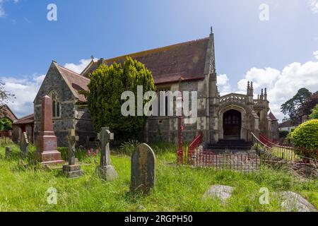 Die methodistische Kirche aus dem 19. Jahrhundert im Dorf Churchill, Nord-Somerset, England. Stockfoto