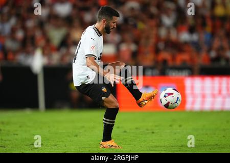 Jose Luis Gaya von Valencia CF während des Vorsaison Freundschaftsspiels zwischen dem FC Valencia und dem FC Aston Villa spielte am 5. August 2023 im Mestalla Stadium in Valencia, Spanien. (Foto: Alex Carreras / PRESSINPHOTO) Stockfoto