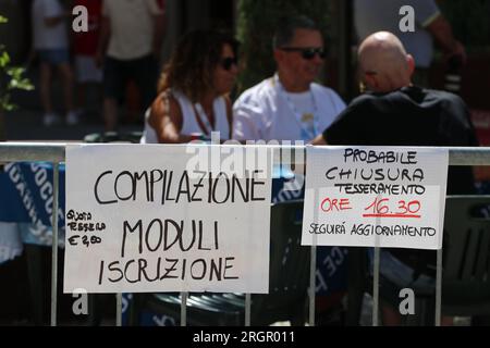 Der jährliche Bocce Quadre, oder Square Bowls Wettbewerb in Mondovi, Italien Stockfoto