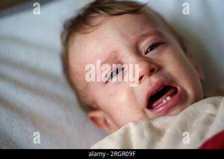 Das weinende Baby Stockfoto