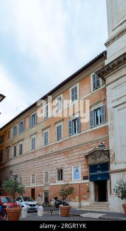 Rom, Latium, Italien, die Fassade des Musei di san salvatore in lauro ist ein Museum, das sich auf der Piazza di San Salvatore in Lauro befindet. Nur Editorial Stockfoto