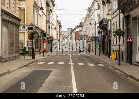 Brüssel, Belgien. 11. Aug. 2023. Abbildung zeigt die Lakensestraat - Rue de Laeken im Stadtzentrum von Brüssel am Freitag, den 11. August 2023. BELGA FOTO JAMES ARTHUR GEKIERE Kredit: Belga News Agency/Alamy Live News Stockfoto