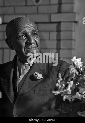 Tuskegee, Alabama, März 1942 Ein Porträt von Dr. George Washington Carver am Tuskegee-Institut von Arthur Rothstein. Stockfoto