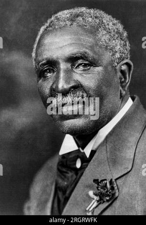 Tuskegee, Alabama: 1925 Ein Porträt des Wissenschaftlers, Botanikers und Erfinders George Washington Carver am Tuskegee Institute. Stockfoto