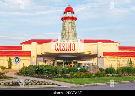 Das Casino New Brunswick mit seiner wunderschönen Glasnachbildung auf dem Dach ist ein beeindruckendes Stück Architektur. Stockfoto