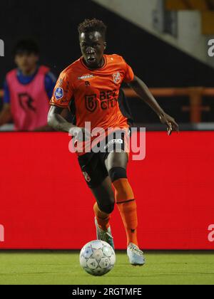 VOLENDAM – Garang Kuol vom FC Volendam während des niederländischen Premier-League-Spiels zwischen dem FC Volendam und Vitesse im Kras-Stadion am 11. August 2023 in Volendam, Niederlande. ANP BART STOUTJESDYK Credit: ANP/Alamy Live News Stockfoto