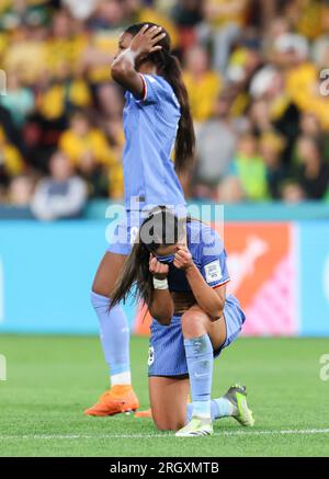 Brisbane, Australien. 12. Aug. 2023. Selma Bacha (Front) aus Frankreich reagiert während des Viertelfinalspiels zwischen Australien und Frankreich auf der FIFA Women's World Cup 2023 in Brisbane, Australien, am 12. August 2023. Kredit: Ding Ting/Xinhua/Alamy Live News Stockfoto