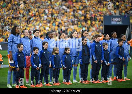 Brisbane, Australien. 12. Aug. 2023. Starters of France reagieren vor dem Viertelfinale zwischen Australien und Frankreich auf der FIFA Women's World Cup 2023 in Brisbane, Australien, am 12. August 2023. Kredit: Li Yibo/Xinhua/Alamy Live News Stockfoto