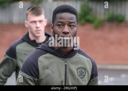 Bristol, Großbritannien. 12. Aug. 2023. Paul Cooper #13 von Barnsley erscheint während des Sky Bet League 1 Spiels Bristol Rovers vs Barnsley im Memorial Stadium, Bristol, Großbritannien, 12. August 2023 (Foto von Mark Cosgrove/News Images) in Bristol, Großbritannien, am 8./12. August 2023. (Foto: Mark Cosgrove/News Images/Sipa USA) Guthaben: SIPA USA/Alamy Live News Stockfoto