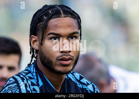 Jens-Lys Michel Cajuste, schwedischer Mittelfeldspieler von SSC Napoli, schaut beim Freundschaftsspiel SSC Napoli gegen Apollon FC. Stockfoto