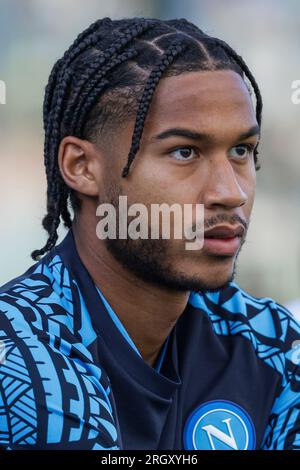 Jens-Lys Michel Cajuste, schwedischer Mittelfeldspieler von SSC Napoli, schaut beim Freundschaftsspiel SSC Napoli gegen Apollon FC. Stockfoto