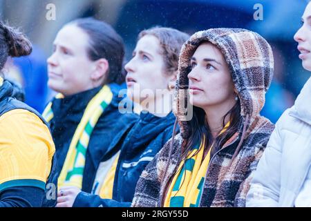 Melbourne, Victoria, Australien. 12. Aug. 2023. MELBOURNE, AUSTRALIEN - 12. AUGUST: Matildas-Fans beim Melbourne Fan Festival mit großen Zuschauern beim australischen Matildas gegen Frankreich Les Bleus bei der FIFA Women's World Cup Australia & Neuseeland 2023 am Federation Square am 12. August 2023 (Bild: © Chris Putnam/ZUMA Press Wire) NUR REDAKTIONELLE VERWENDUNG! Nicht für den kommerziellen GEBRAUCH! Kredit: ZUMA Press, Inc./Alamy Live News Stockfoto