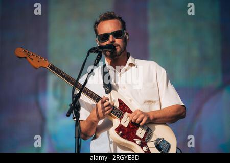 Newquay, Cornwall, Großbritannien. 11/08/2023. Musiker Ben Howard tritt live auf dem Boardmasters Festival 2023 in Newquay, Cornwall auf. Kredit: Sam Hardwick/Alamy. Stockfoto