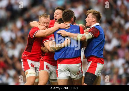 Tomos Williams aus Wales feiert seinen Versuch beim Sommerspiel England gegen Wales 2023 im Twickenham Stadium, Twickenham, Großbritannien, 12. August 2023 (Foto von Mike Jones/News Images) in, am 8./12. August 2023. (Foto: Mike Jones/News Images/Sipa USA) Guthaben: SIPA USA/Alamy Live News Stockfoto