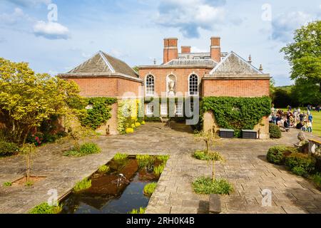 Das Godmersham House im Palladianischen Stil (Godmersham Park, Heimat des ABDO College), besucht von Jane Austen, im Dorf Godmersham, Kent Stockfoto