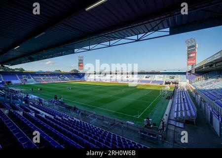 Zwolle, Niederlande. 12. Aug. 2023. ZWOLLE, NIEDERLANDE - AUGUST 12: Allgemeine Ansicht des MAC3PARK. Stadions von PEC Zwolle vor dem Anstoß während des niederländischen Eredivisie-Spiels zwischen PEC Zwolle und Sparta Rotterdam im MAC3PARK. Stadion am 12. August 2023 in Zwolle, Niederlande (Foto von Rene Nijhuis/Orange Pictures) Guthaben: Orange Pics BV/Alamy Live News Stockfoto