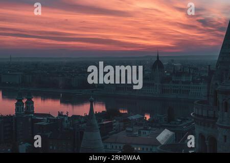 Budapester Stadtbild bei Sonnenuntergang Stockfoto