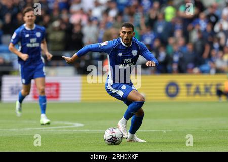 Cardiff, Großbritannien. 12. Aug. 2023. Karlan Grant aus Cardiff City in Aktion. EFL Skybet Meisterschaftsspiel, Cardiff City gegen Queens Park Rangers im Cardiff City Stadium in Cardiff, Wales, am Samstag, den 12. August 2023. Dieses Bild darf nur zu redaktionellen Zwecken verwendet werden. Nur redaktionelle Verwendung, Bild von Andrew Orchard/Andrew Orchard Sports Photography/Alamy Live News Credit: Andrew Orchard Sports Photography/Alamy Live News Stockfoto