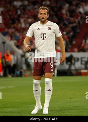 München, Deutschland. 12. Aug. 2023. Harry Kane von Bayern München reagiert auf das deutsche Supercup-Fußballspiel 2023 zwischen Bayern München und RB Leipzig in München, 12. August 2023. Kredit: Philippe Ruiz/Xinhua/Alamy Live News Stockfoto