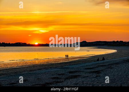 Sonnenuntergang vor den Toren der Halbinsel Quiberon entlang der wunderschönen Atlantikküste - Bretagne - Frankreich Stockfoto