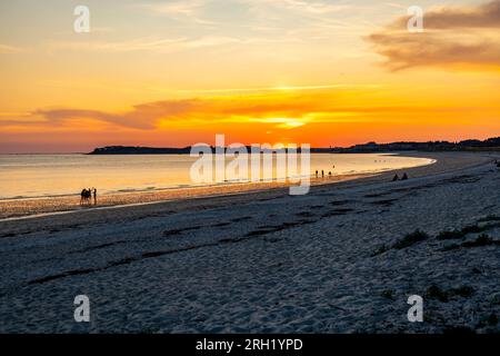 Sonnenuntergang vor den Toren der Halbinsel Quiberon entlang der wunderschönen Atlantikküste - Bretagne - Frankreich Stockfoto