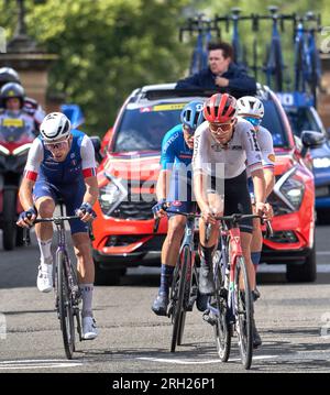 Bei der UCI-Radweltmeisterschaft in Glasgow, Schottland, hat Axel Lasured (Frankreich) den Sieg bei einem attributiven Straßenrennen unter 23 Jahren beansprucht. Stockfoto