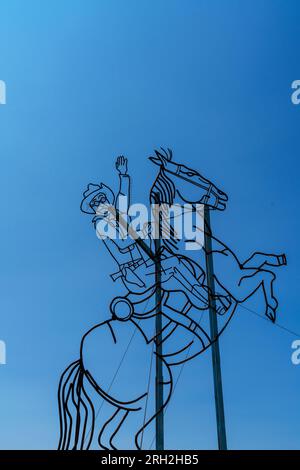 Theodore Roosevelt reitet erneut Skulpturen auf dem Enchanted Highway in North Dakota Stockfoto