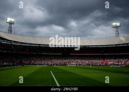 Rotterdam, Niederlande. 13. Aug. 2023. Rotterdam - De Kuip während des Eredivisie-Spiels Feyenoord gegen Fortuna Sittard am 13. August 2023 im Stadion Feijenoord De Kuip in Rotterdam, Niederlande. Kredit: Box to box images/Alamy Live News Stockfoto
