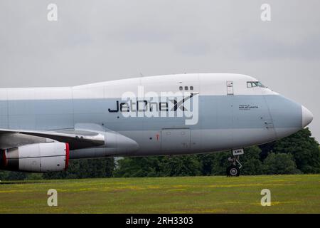 Air Atlana, Isländisch, JetOneX B747-400, TF-AMK im Lager am Flughafen Cotswold Stockfoto