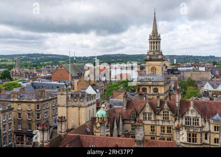 Vom Turm der Universitätskirche St. Mary the Virgin aus hat man einen schönen Blick auf Oxford Stockfoto