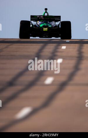 Nashville, Tennessee, USA. 5. Aug. 2023. AGUSTIN HUGO CANAPINO (R) (78) aus Arrecifes, Argentinien, fährt während der Qualifikation für den Big Machine Music City Grand Prix in den Straßen von Nashville in Nashville, Tennessee, auf der Rennstrecke. (Kreditbild: © Colin Mayr Grindstone Media Grou/ASP) NUR REDAKTIONELLE VERWENDUNG! Nicht für den kommerziellen GEBRAUCH! Stockfoto