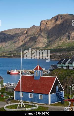 Westgrönland, Gemeinde Qeqqata, Sisimiut. Sisimiut Museum alias Sisimiut Katersugaasiviat. Blue Bethel Church (Bethlkirken). Stockfoto