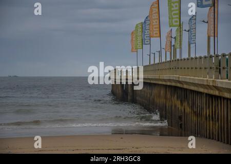 Durban Strandpromenade neuer Pier im Indischen Ozean Südafrika Stockfoto