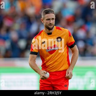 Edgbaston, Birmingham, Großbritannien. 13. Aug. 2023. The 100 Mens Cricket, Birmingham Phoenix gegen Oval Invincibles; Chris Woakes von Birmingham Phoenix Credit: Action Plus Sports/Alamy Live News Stockfoto