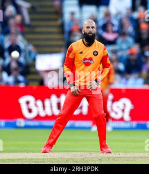 Edgbaston, Birmingham, Großbritannien. 13. Aug. 2023. The 100 Mens Cricket, Birmingham Phoenix gegen Oval Invincibles; Moeen Ali von Birmingham Phoenix Credit: Action Plus Sports/Alamy Live News Stockfoto