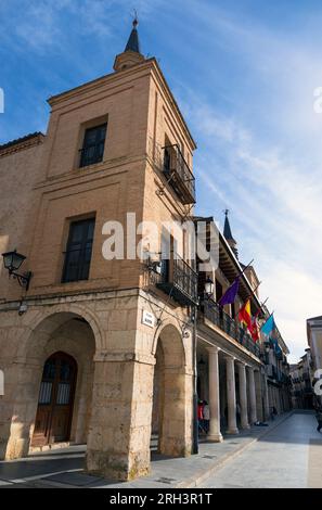 Europa, Spanien, Kastilien und Leon, Burgo de Osma, das Rathaus von Burgo de Osma (Ayuntamiento de El Burgo de Osma) Stockfoto