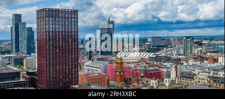 Luftaufnahme der Innenstadt von Manchester und der Skyline, fotografiert über der oxford Road. Stockfoto