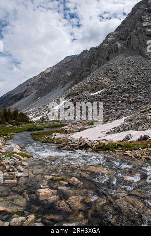 Little Lakes Valley ist ein beliebter Wanderort in der Eastern Sierra von Mono County, CA, USA. Stockfoto