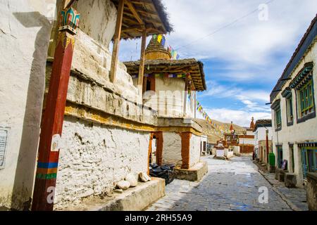 Lo Manthang, Nepal - 23. Juli 2023 : kleine Stupas und Gompas um das Königreich Lo Manthang im Obermustang von Nepal Stockfoto