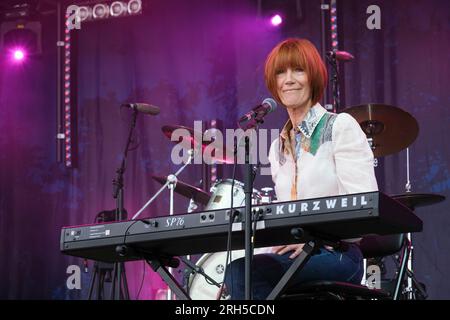 Kiki Dee tritt auf der Fairports Cropredy Convention auf. 11. August 2023 Stockfoto