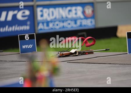 Wiesbaden, Deutschland. 13. Aug. 2023. Wiesbaden, Deutschland, August 13. 2023: City-Biathlon im Kurpark in Wiesbaden. (Julia Kneissl/SPP) Kredit: SPP Sport Press Photo. Alamy Live News Stockfoto