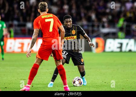 Bukarest, Rumänien. 10., 2023. August. Ernest Nuamah (37) des FC Nordsjaelland während des Qualifikationsspiels der UEFA Conference League zwischen FCSB und FC Nordsjaelland im Stadionul Steaua in Bukarest. (Foto: Gonzales Photo - Dejan Obretkovic). Stockfoto