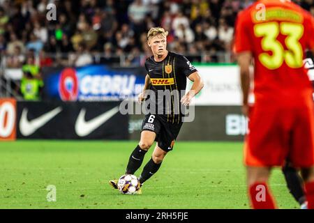 Bukarest, Rumänien. 10., 2023. August. Jeppe Tverskov (6) vom FC Nordsjaelland während des Qualifikationsspiels der UEFA Conference League zwischen FCSB und dem FC Nordsjaelland im Stadionul Steaua in Bukarest. (Foto: Gonzales Photo - Dejan Obretkovic). Stockfoto