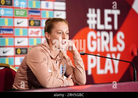 Englands Keira Walsh während der Pressekonferenz im Clan, Terrigal, Australien. Foto: Montag, 14. August 2023. Stockfoto