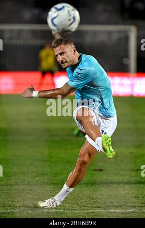 Latina, Italien. 14. Aug. 2023. Ciro Immobile von SS Lazio wärmt sich vor dem Vorsaison-Freundschaftsspiel zwischen Latina Calcio 1932 und SS Lazio im Domenico Francioni Stadion in Latina (Italien) am 13h. August 2023 auf. Kredit: Insidefoto di andrea staccioli/Alamy Live News Stockfoto