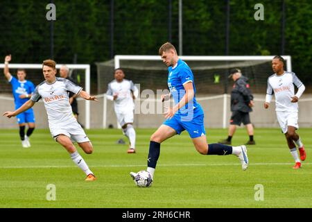 Swansea, Wales. 12. August 2023. Joseph Toynton von Peterborough United während des Spiels der Professional Development League unter 18 Jahren zwischen Swansea City und Peterborough United an der Swansea City Academy in Swansea, Wales, UK, am 12. August 2023. Kredit: Duncan Thomas/Majestic Media/Alamy Live News. Stockfoto