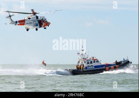 Ein AgustaWestland AW189 Rettungshubschrauber der niederländischen Küstenwache. Stockfoto